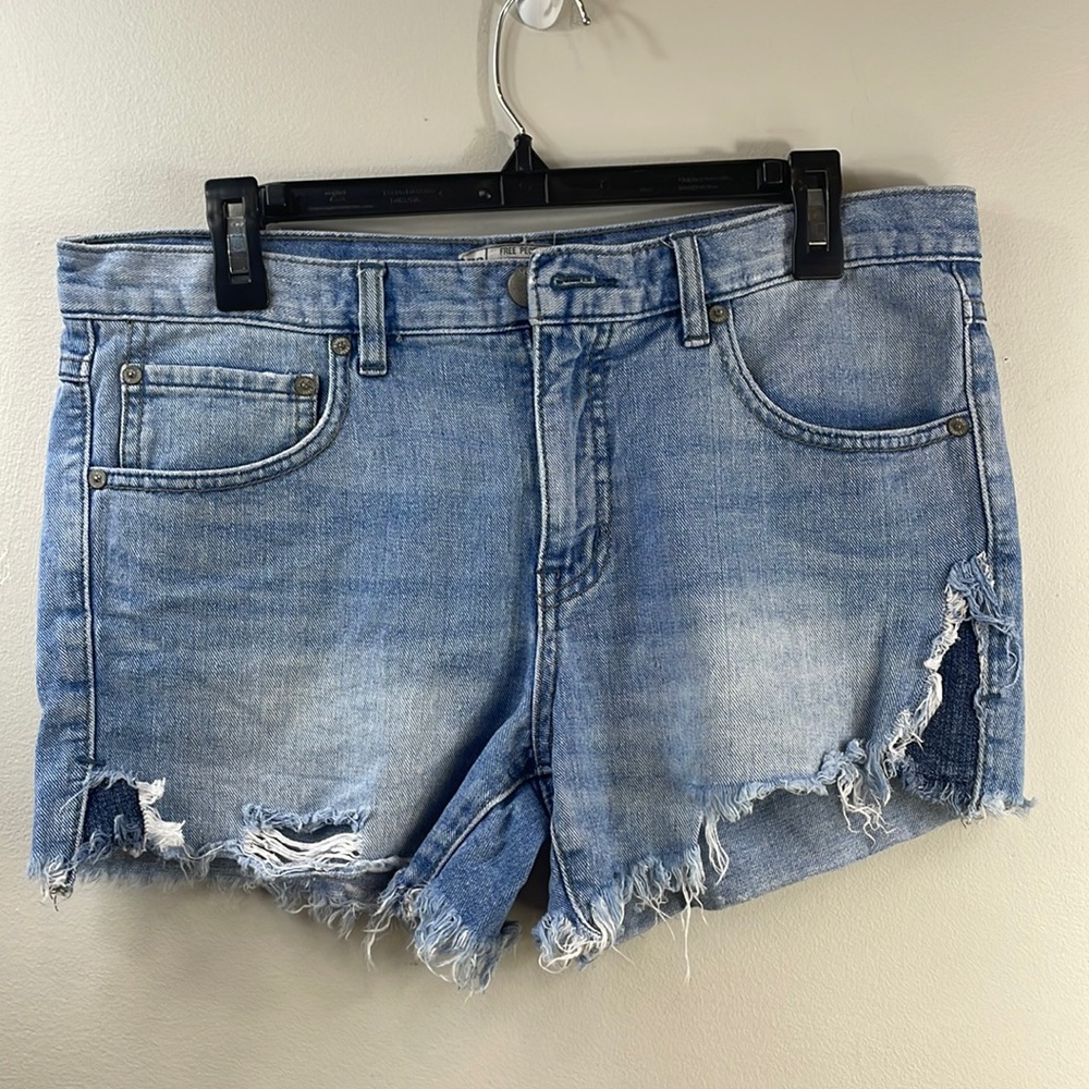 ❤️ Free People Size 27 Shorts